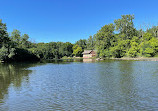 Fullersburg Woods Nature Education Center