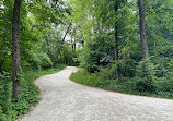 Fullersburg Woods Nature Education Center