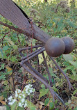 Fullersburg Woods Nature Education Center