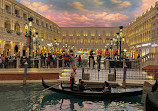 Gondola Rides at the Venetian