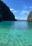 Kayangan Lake