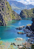 Kayangan Lake