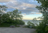 Trail to Scarborough Heights Waterfront