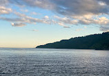 Trail to Scarborough Heights Waterfront