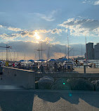 Brooklyn Bridge Park Pier 3 Plaza