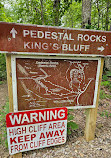 Pedestal Rocks & Kings Bluff Trailhead