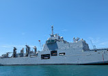 Visit the harbor of Toulon