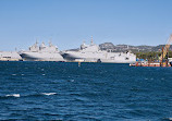 Visit the harbor of Toulon