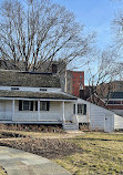 Edgar Allan Poe Cottage