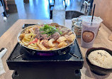 ZZ HOTPOT HOUSE