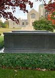 Woodlawn Cemetery