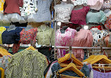 Linking Road Market