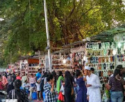 Linking Road Market