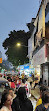 Linking Road Market