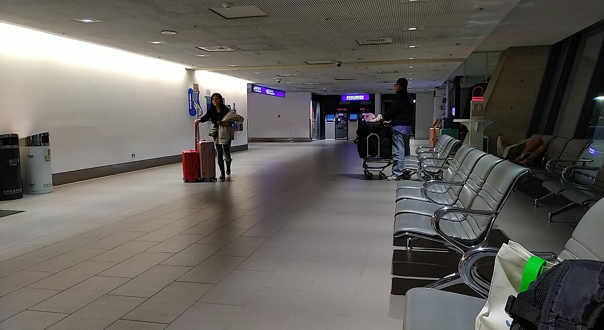 Taiwan Taoyuan International Airport Terminal 1 Platform 2