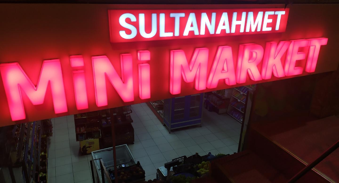 Minimercato di Sultanahmet