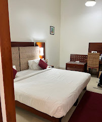 Hotel Devaragam