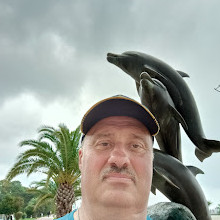 Dolphins sculpture