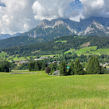 Schwimmbad u Freizeitanlagen