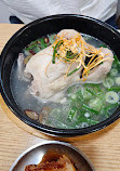 Baeknyeon Tojong Samgyetang