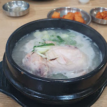 Baeknyeon Tojong Samgyetang