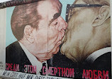 East Side Gallery, Berlin Wall