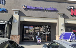 Insomnia Cookies