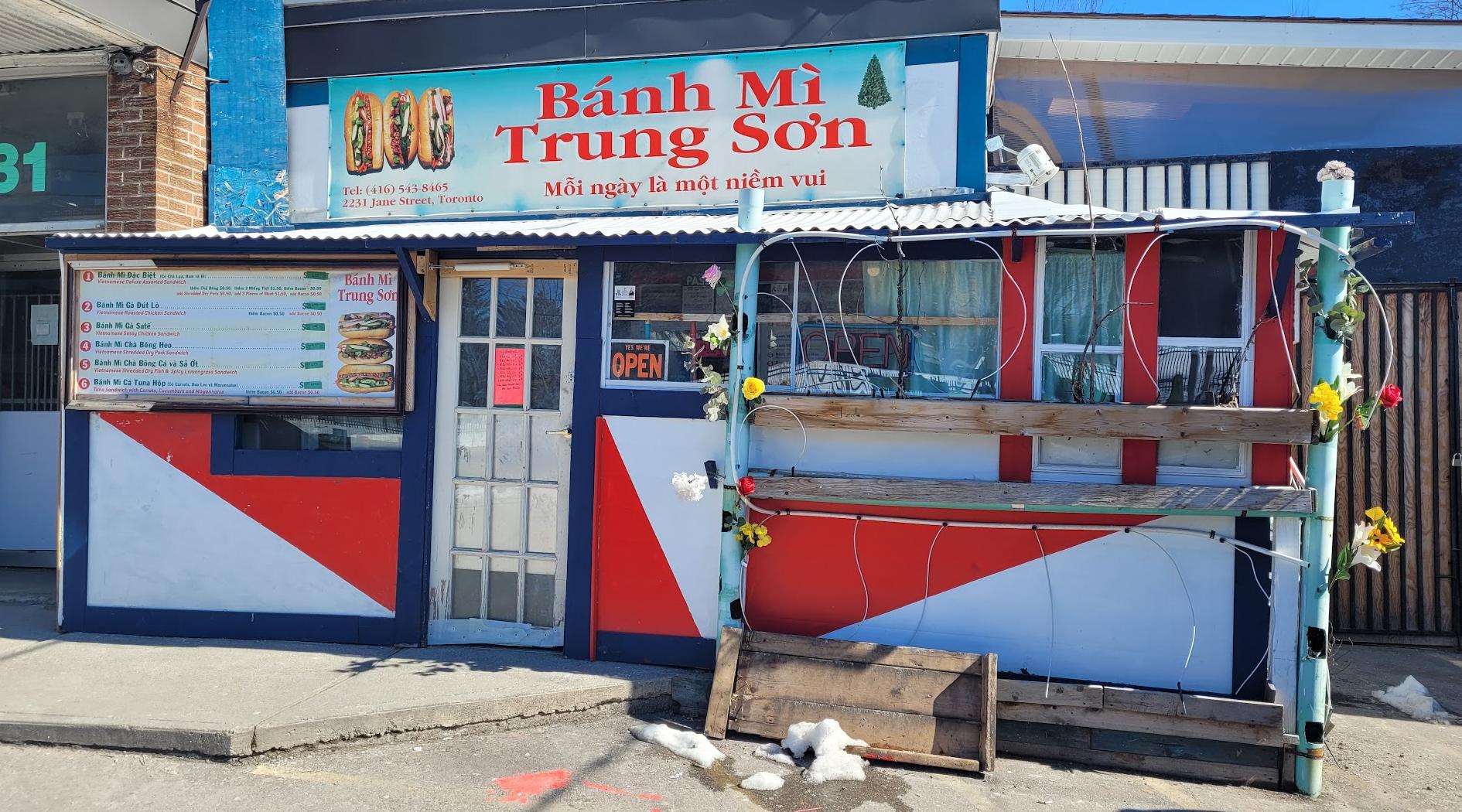 Banh Mi Trung Son