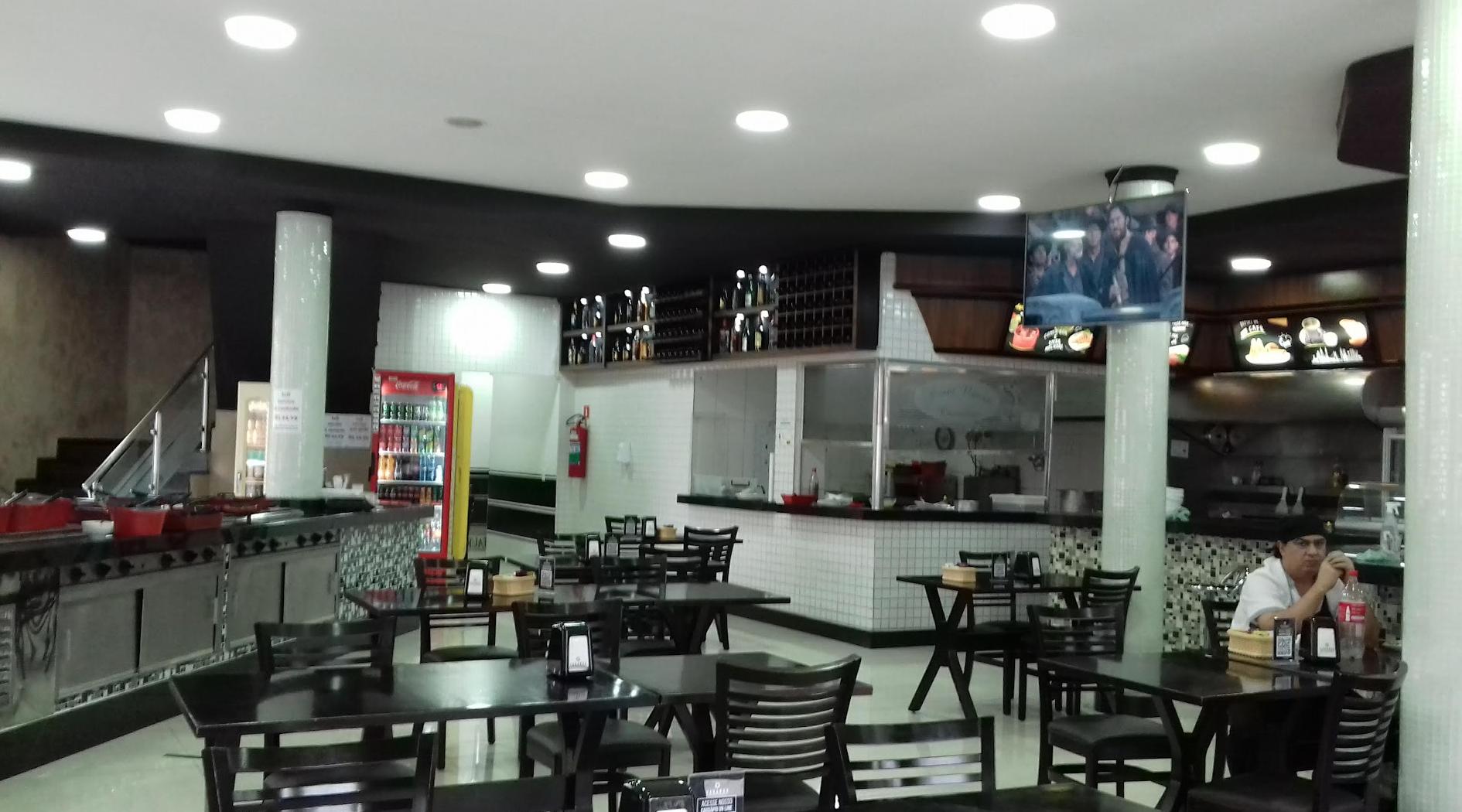 Varanda Bar-Restaurant