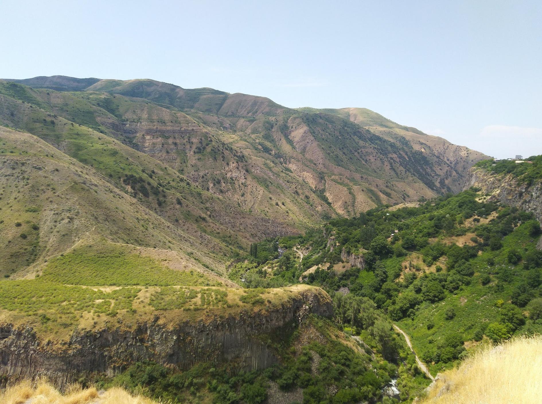 Khosrov Forest State Reserve