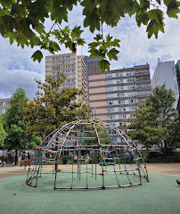 Детская площадка Жана Ферра