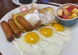 Scoops Restaurant Breakfast and Lunch