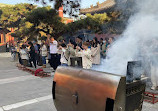 Lama Temple