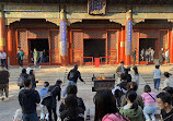 Lama Temple