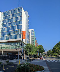 7th Street Park and Fountain at The Wharf