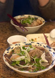 Hoang Lan Restaurant