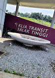 Salak Tinggi Station