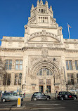 Victoria and Albert Museum