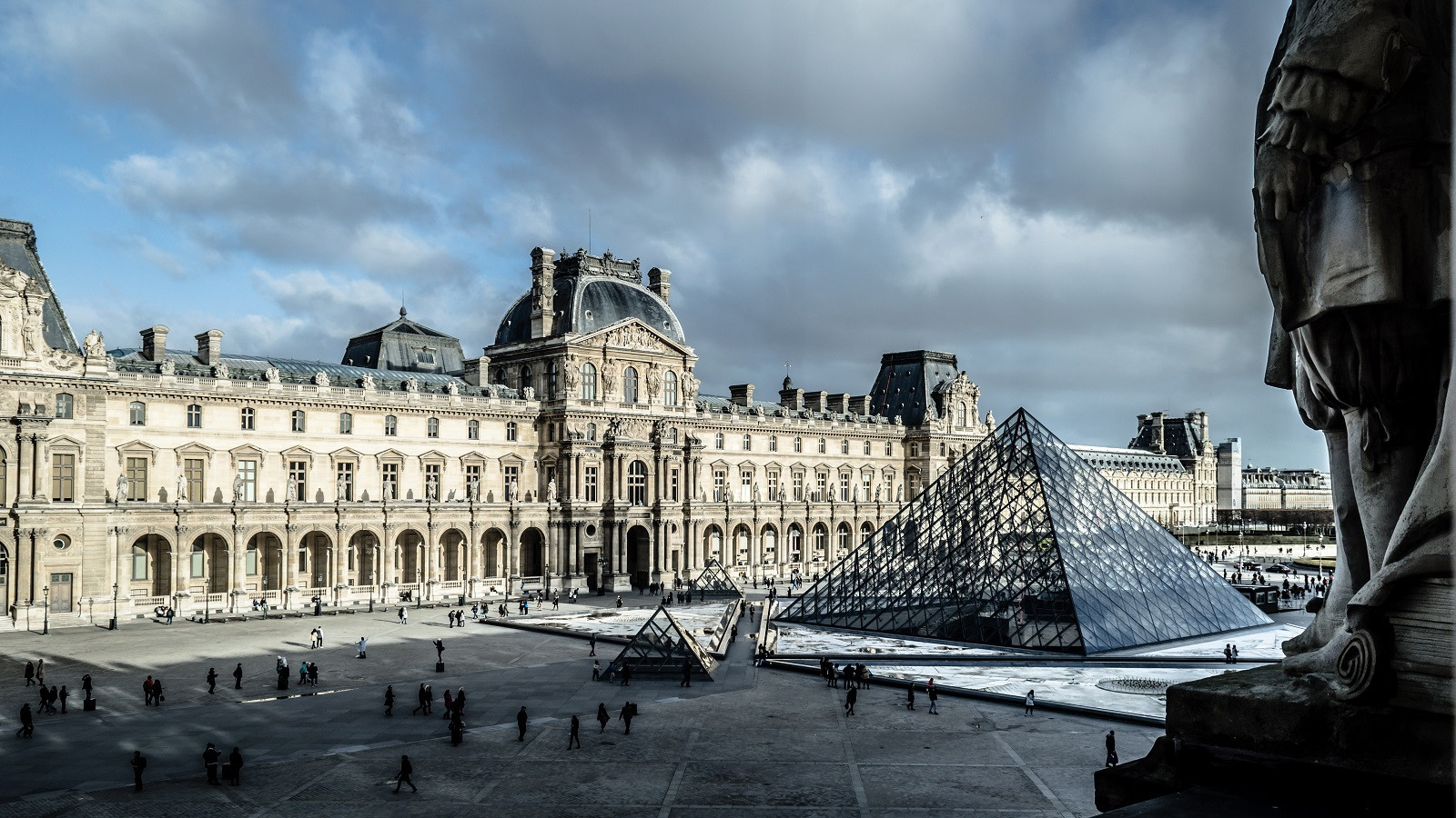 when was the louvre museum built and finished? Local Guides World