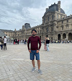 Louvre Museum