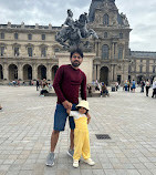 Louvre Museum