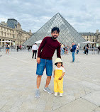 Louvre Museum