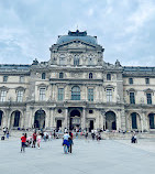 Louvre Museum