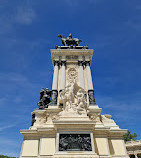 El Retiro Park