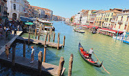 Rialto Bridge