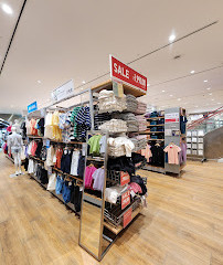 UNIQLO Nexus Elante Mall, Chandigarh