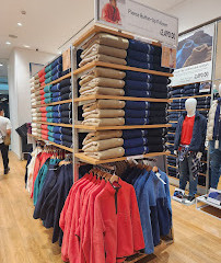 UNIQLO Nexus Elante Mall, Chandigarh