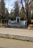 Queen Victoria Memorial Fountain