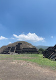 Teotihuacan Pyramids (Botanical Gardens)