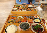 Zoomak Korean Tavern